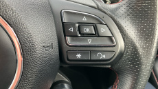 MG Hs 1.5 T-GDI Exclusive 5dr DCT Petrol Hatchback